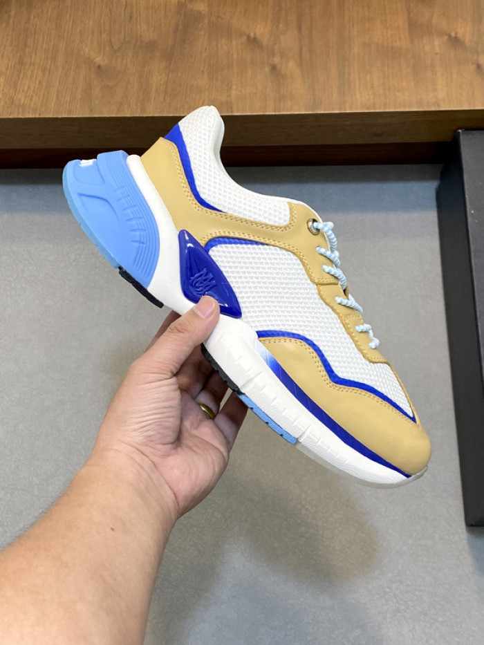 AM1R1 SNEAKERS