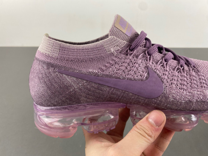 Nike Air VaporMax 849557-500