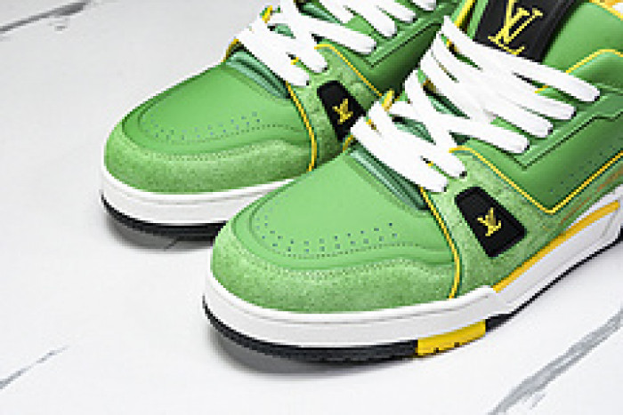 L&V SNEAKERS