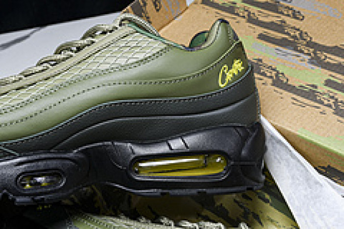 NK Air Max 95 FB2709-002