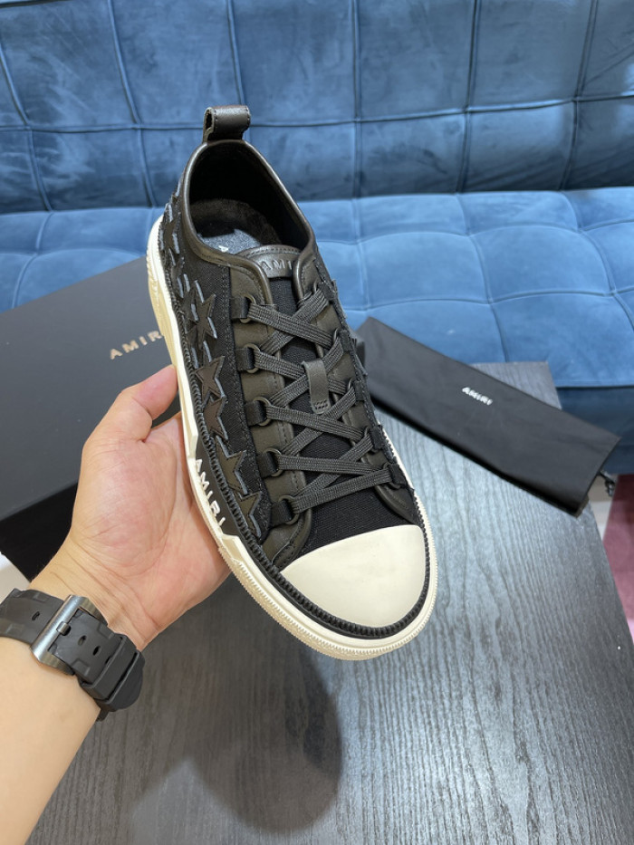 AM1R1 SNEAKERS