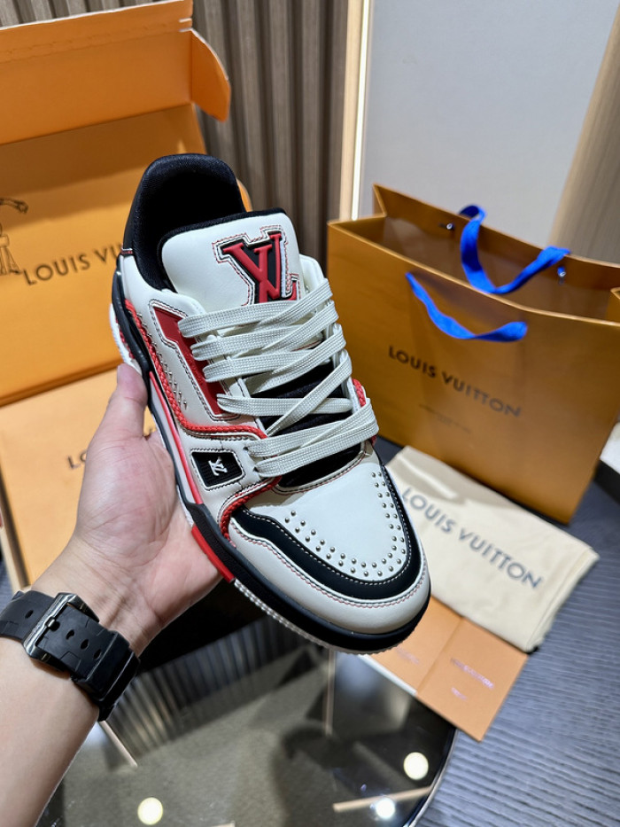 L&V SNEAKERS