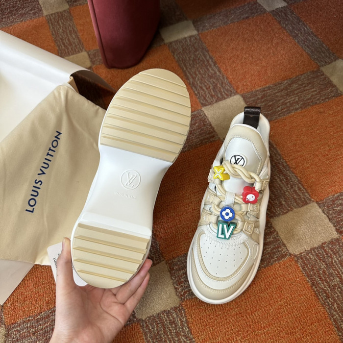 L&V SNEAKERS