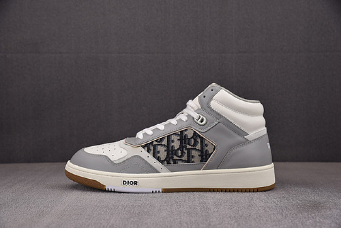 DI*O*R B27 PANKICK