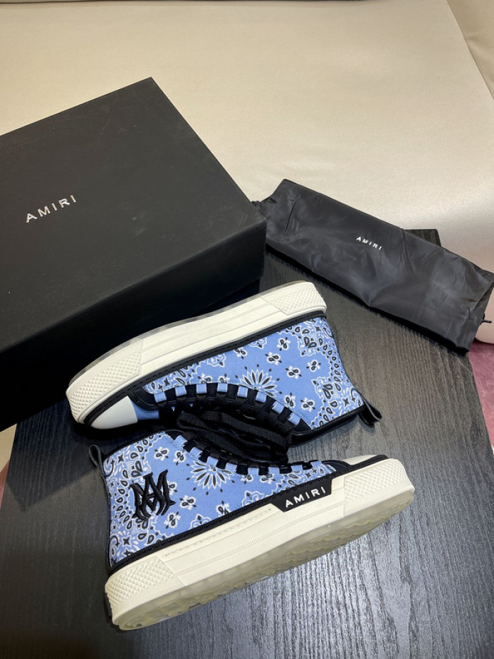 AM1R1 SNEAKERS