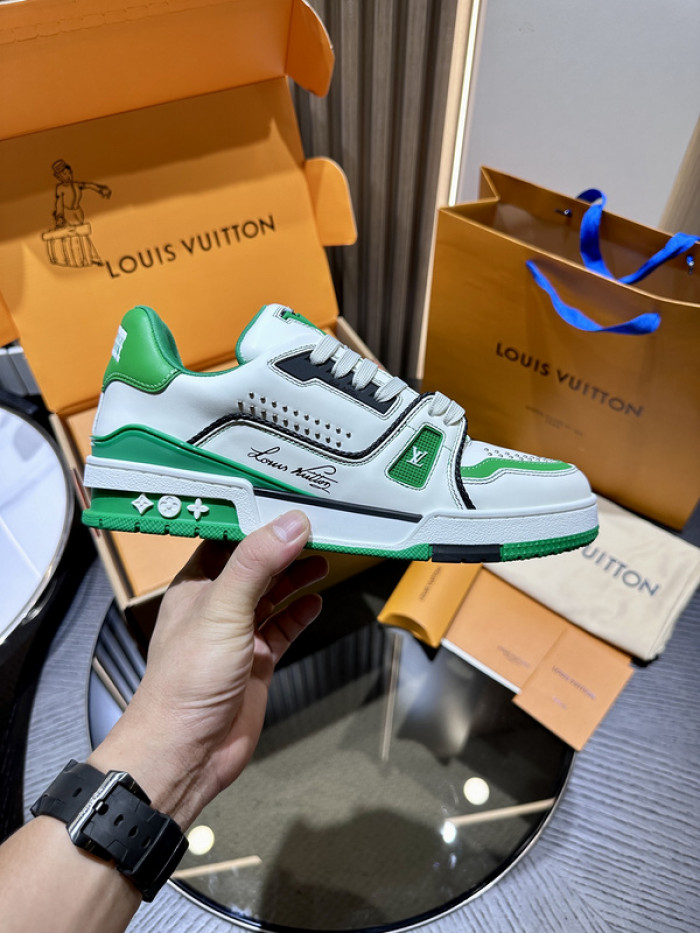 L&V SNEAKERS