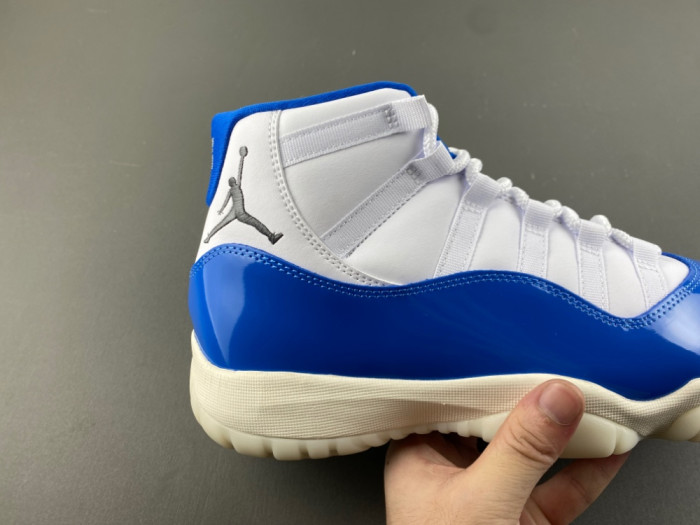 Air Jordan 11 IO8959-133