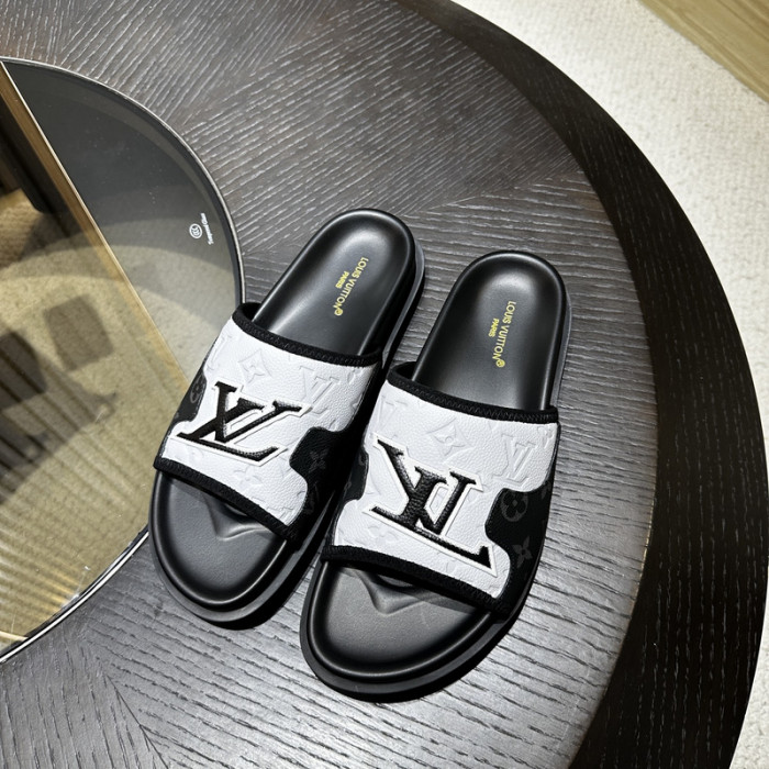 L&V SLIPPERS