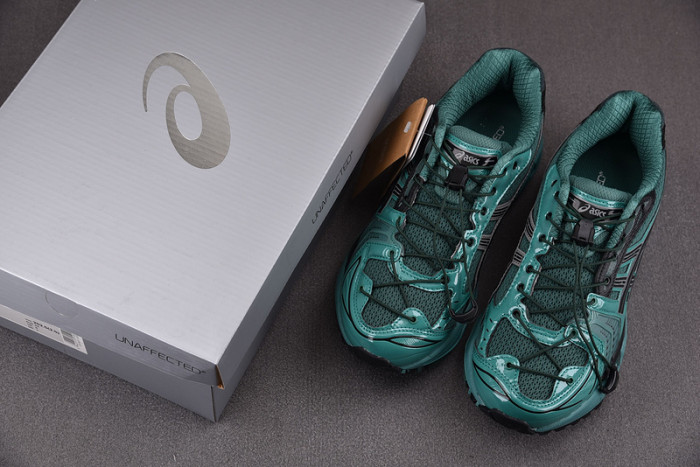As*ic*ss shoes