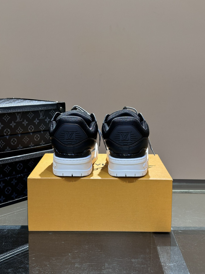 L&V SNEAKERS
