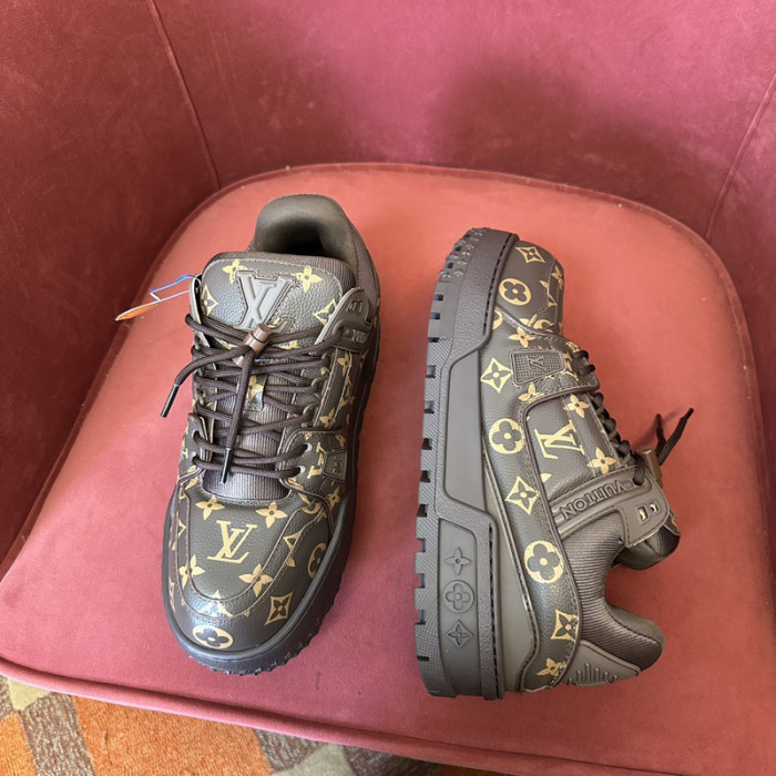 L&V SNEAKERS
