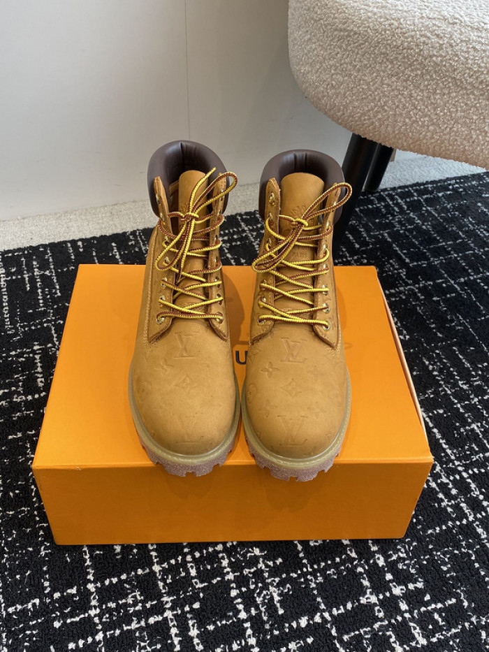 L&V SNEAKERS