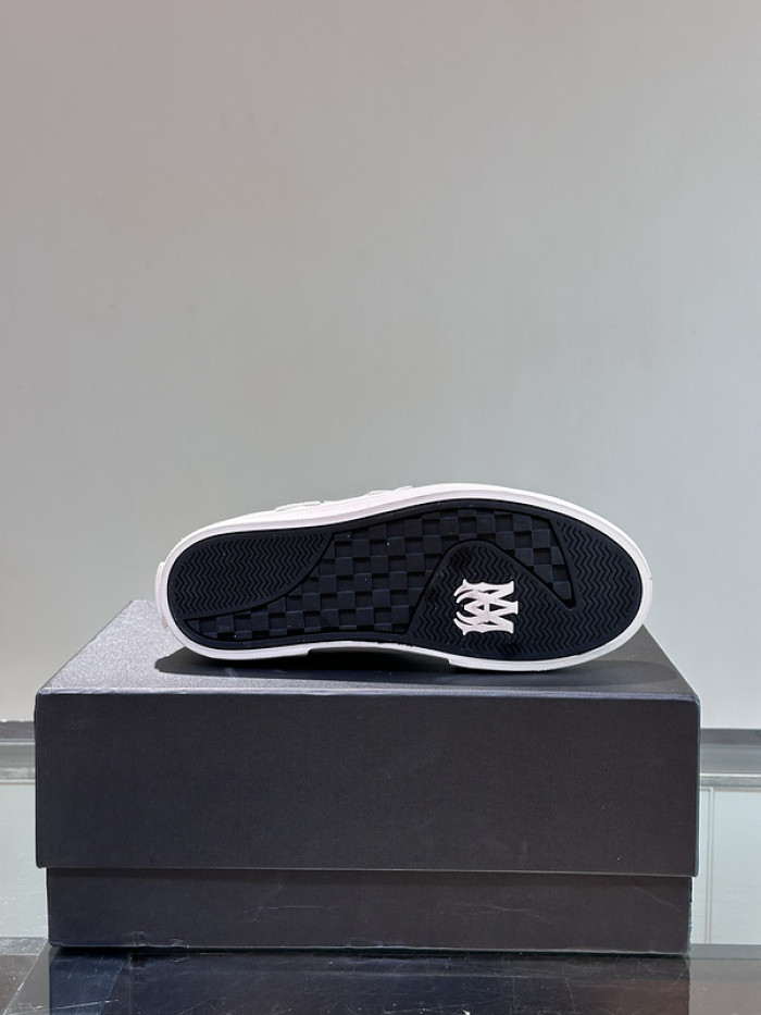 AM1R1 SNEAKERS
