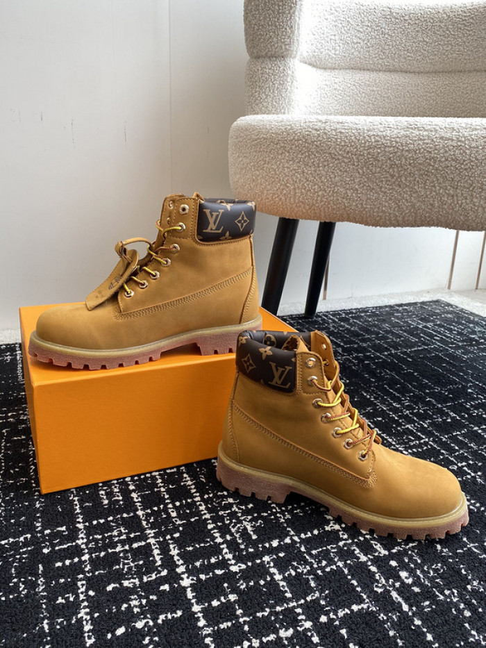 L&V SNEAKERS