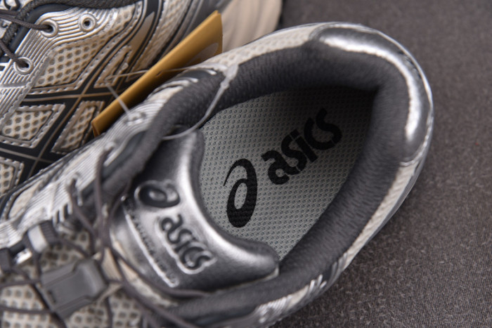 As*ic*ss shoes