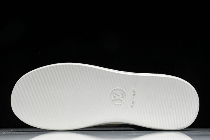 L&V SNEAKERS
