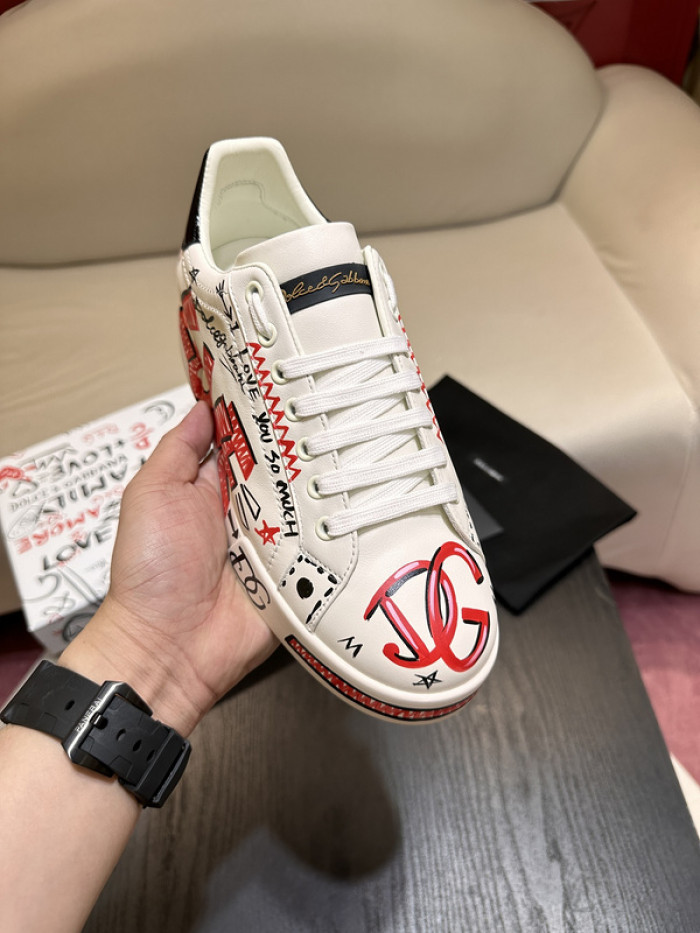 DG sneaker