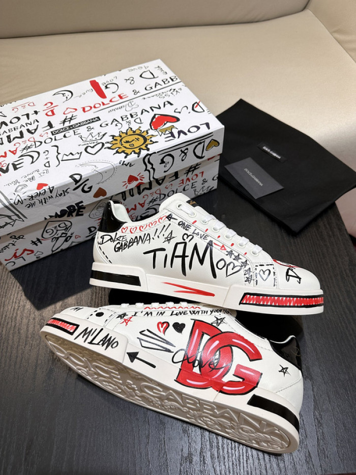 DG sneaker
