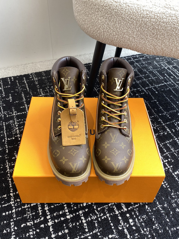 L&V SNEAKERS
