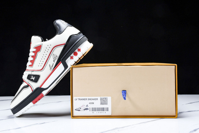 L&V SNEAKERS