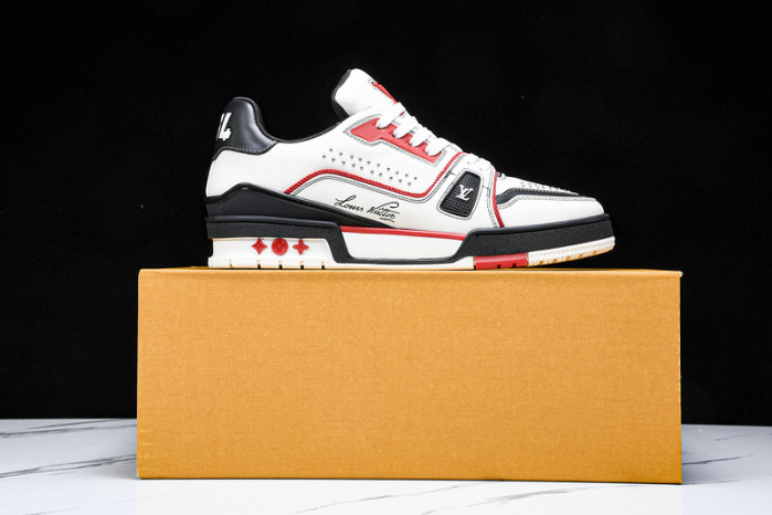 L&V SNEAKERS