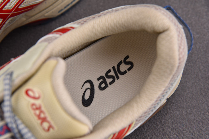 As*ic*ss shoes