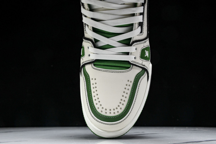 L&V SNEAKERS