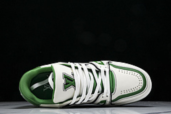 L&V SNEAKERS