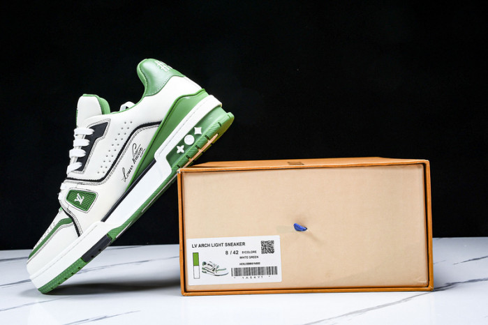 L&V SNEAKERS