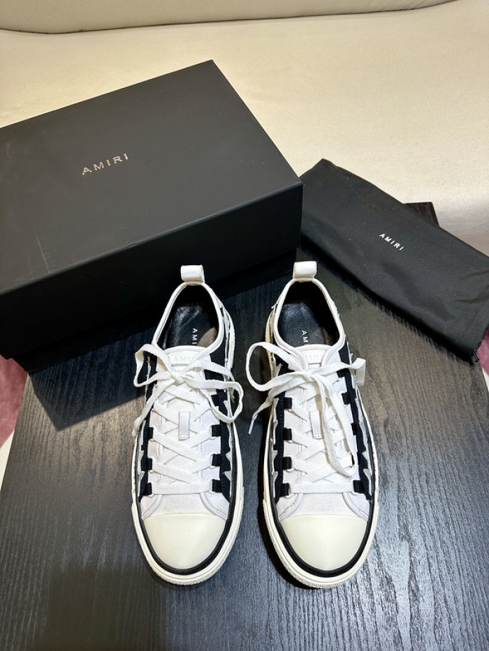 AM1R1 SNEAKERS
