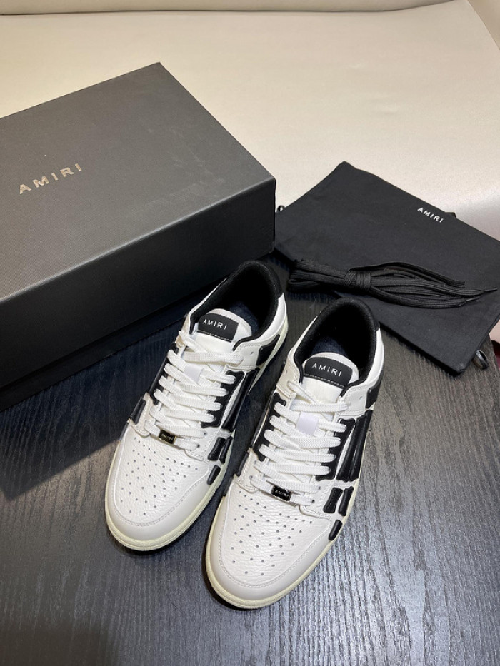 AM1R1 SNEAKERS