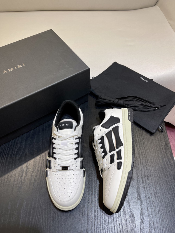 AM1R1 SNEAKERS