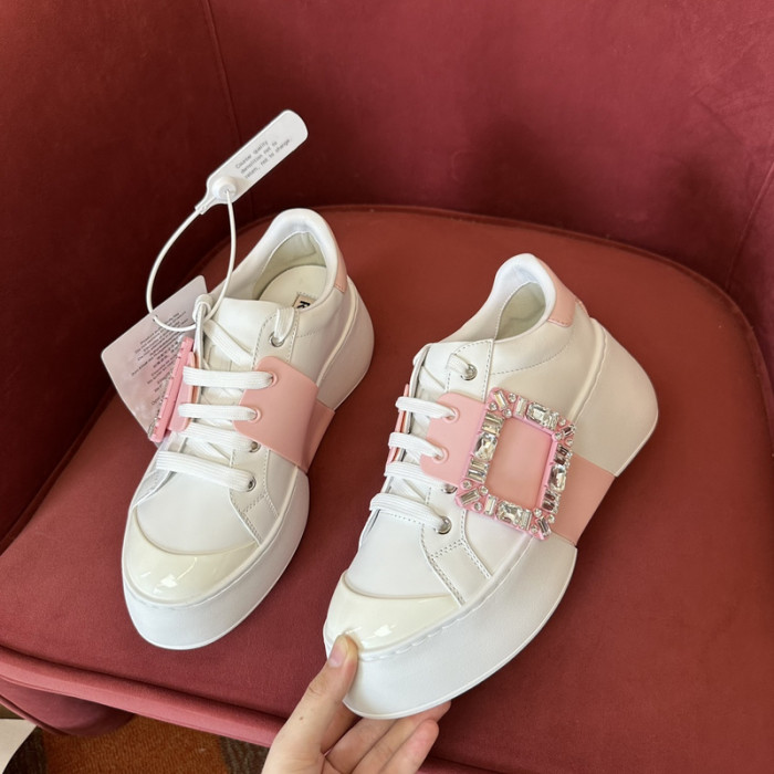 RV sneaker