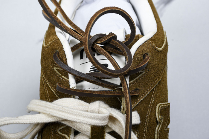 New Balance Miu