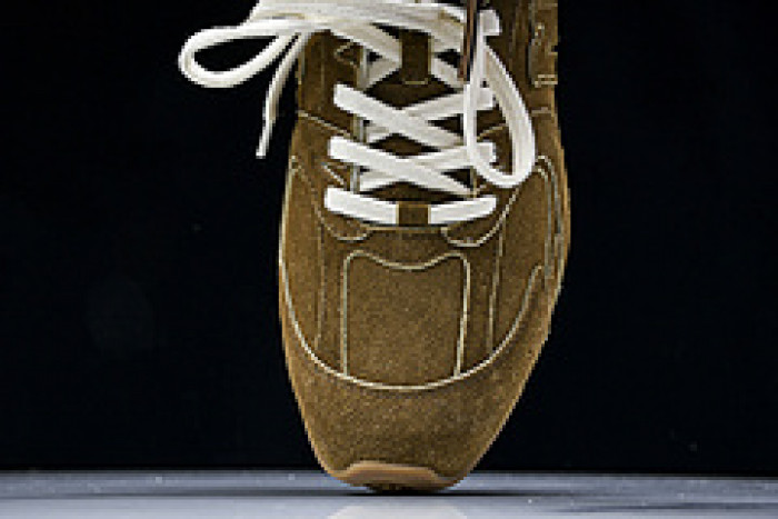 New Balance Miu