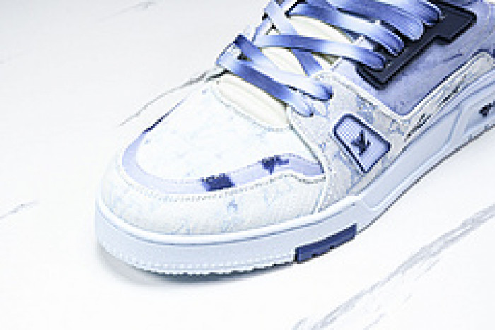L&V SNEAKERS