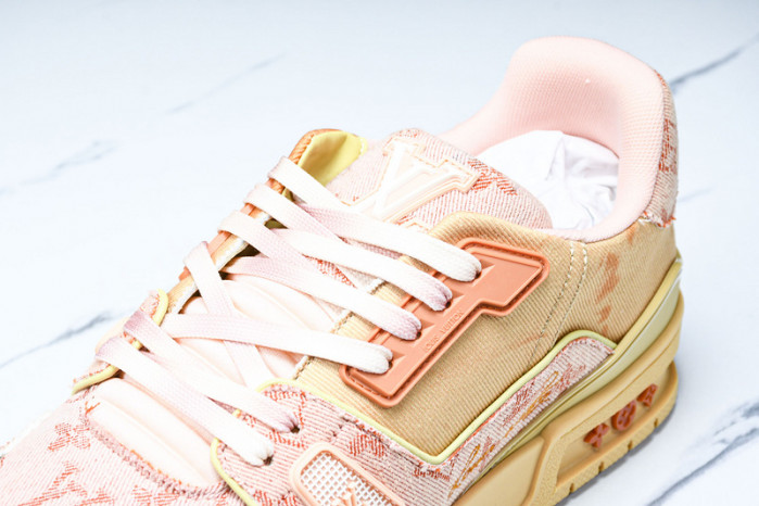 L&V SNEAKERS