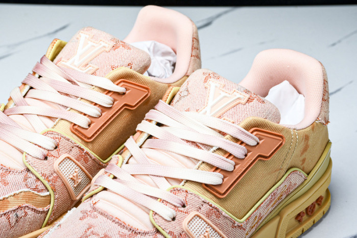 L&V SNEAKERS