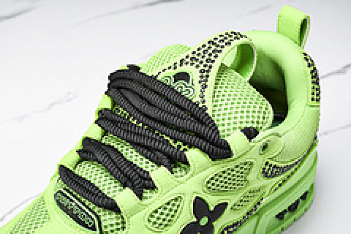 L&V SNEAKERS
