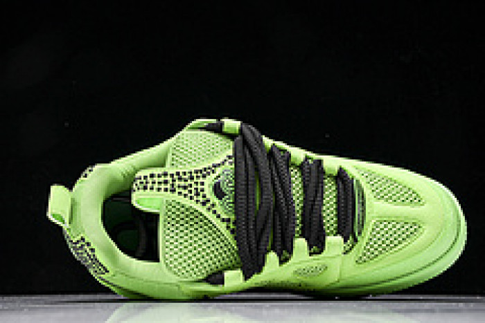 L&V SNEAKERS