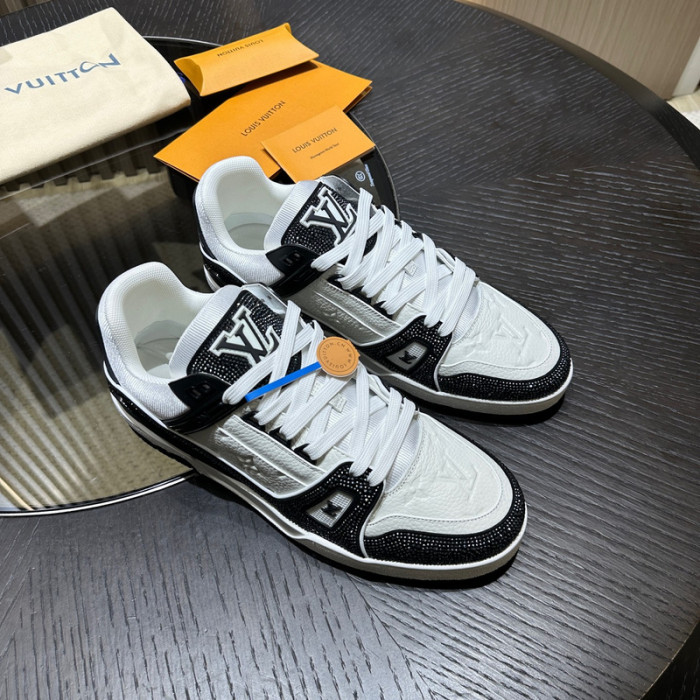 L&V SNEAKERS