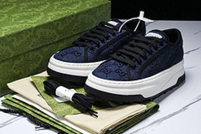 GUCC SNEAKER
