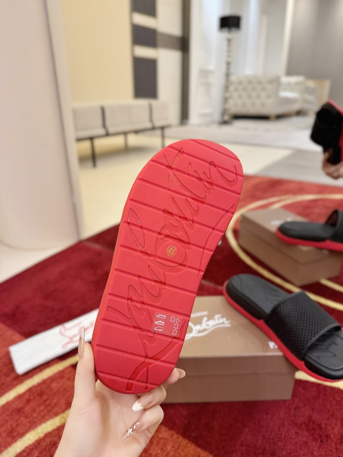 CL SLIPPERS