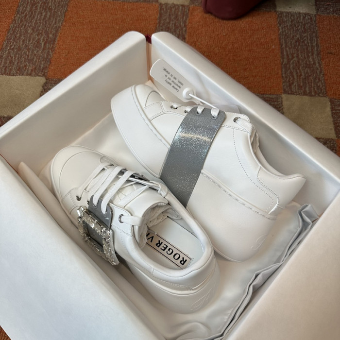 RV sneaker