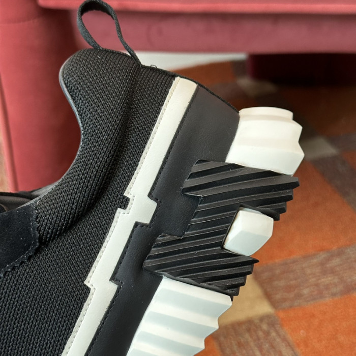 HER_MERS SNEAKER
