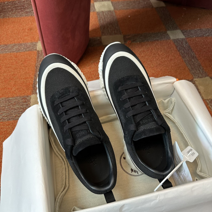 HER_MERS SNEAKER