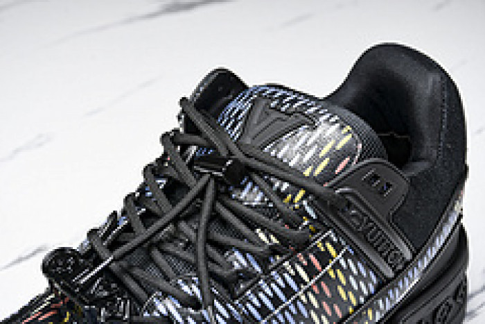 L&V SNEAKERS