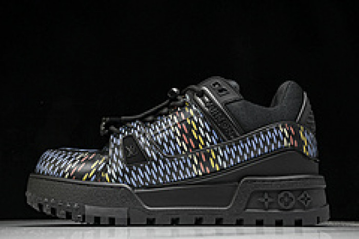 L&V SNEAKERS