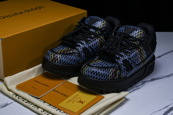 L&V SNEAKERS