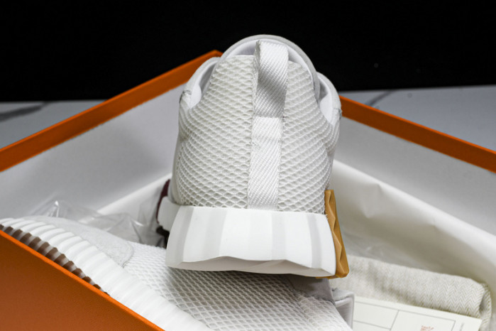 HER_MERS SNEAKER